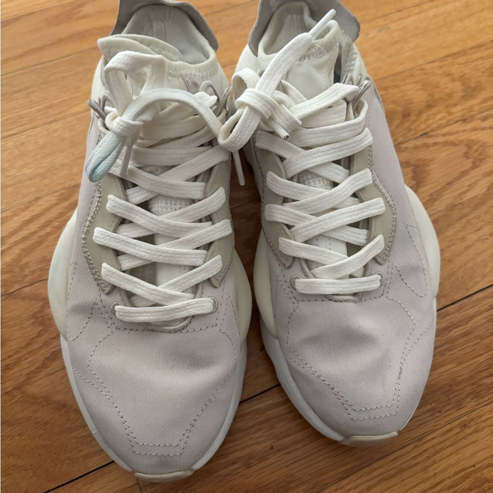 Y3 Beige Kaiwa Athletic Sneakers